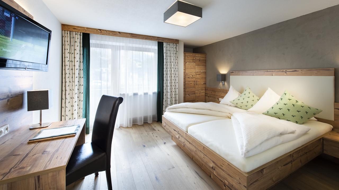 Hotel Hubertushof Лермос Екстериор снимка